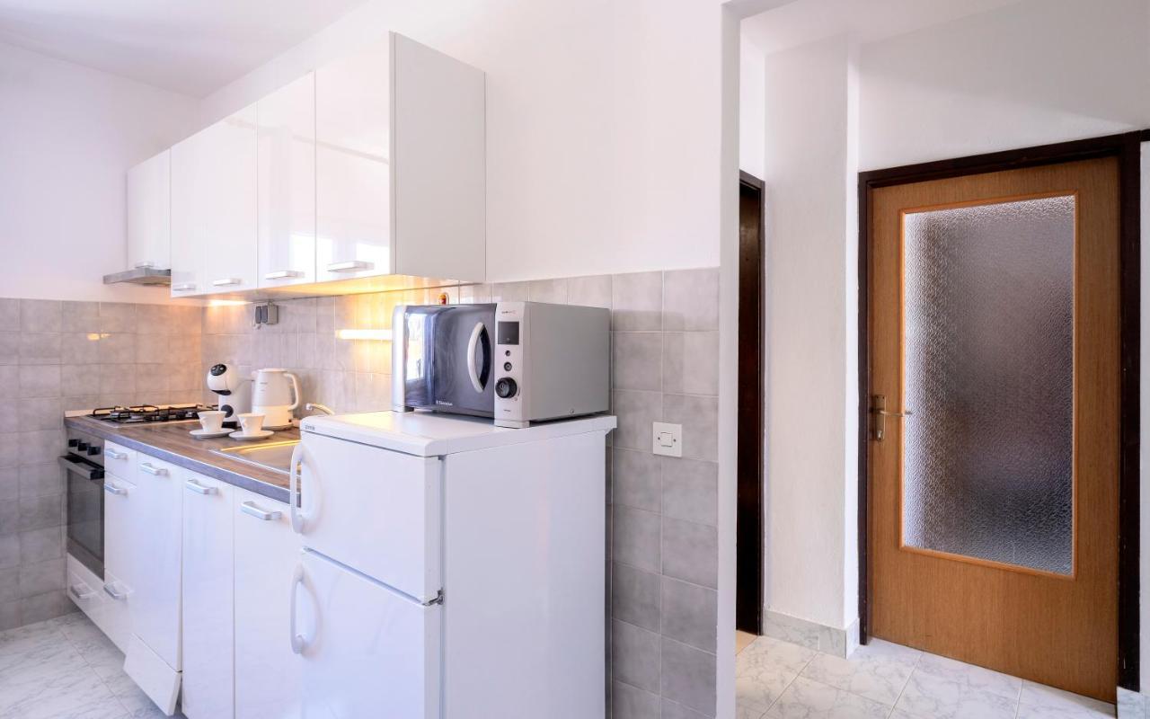Apartments Bodlovic - Zf Hvar Đảo Hvar Ngoại thất bức ảnh